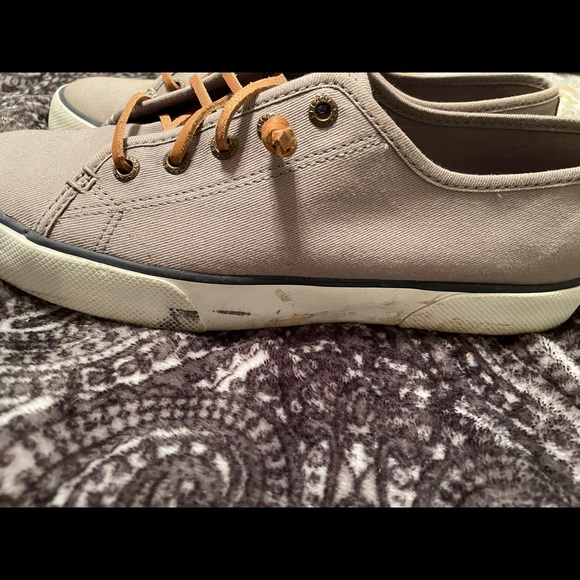 Sperry shoes - Picture 2 of 5